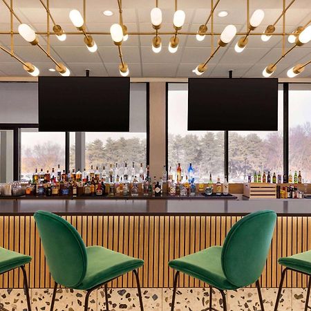 Отель Wyndham Garden Atlanta Airport Колледж Парк Экстерьер фото