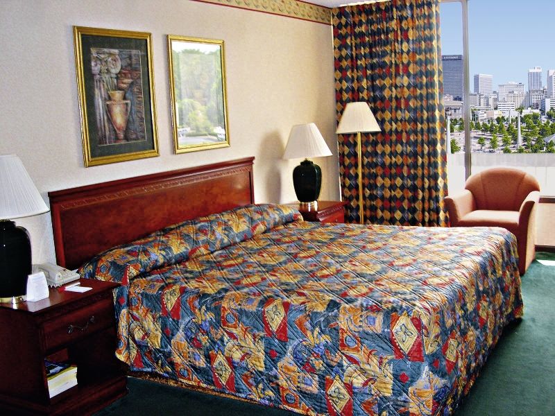 Отель Wyndham Garden Atlanta Airport Колледж Парк Экстерьер фото